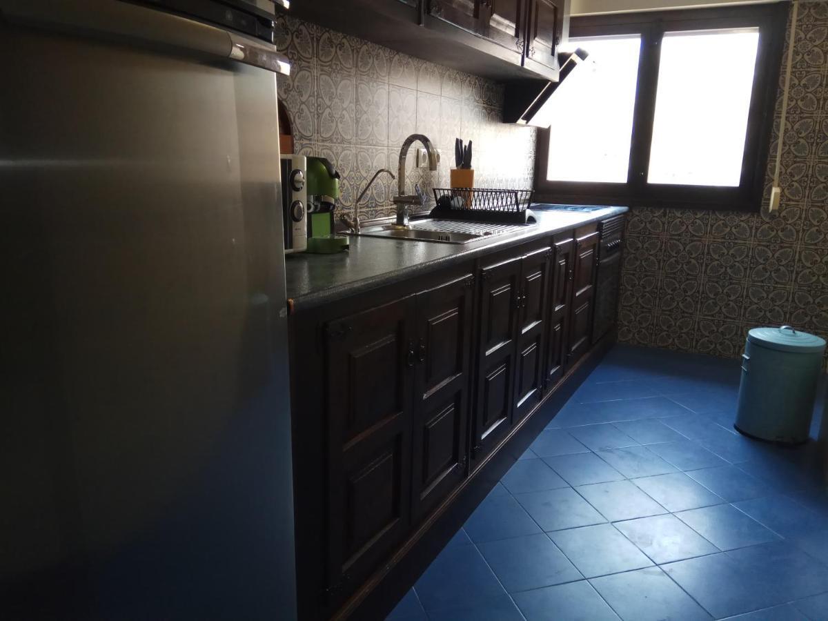 Torre Azafata Apartment *