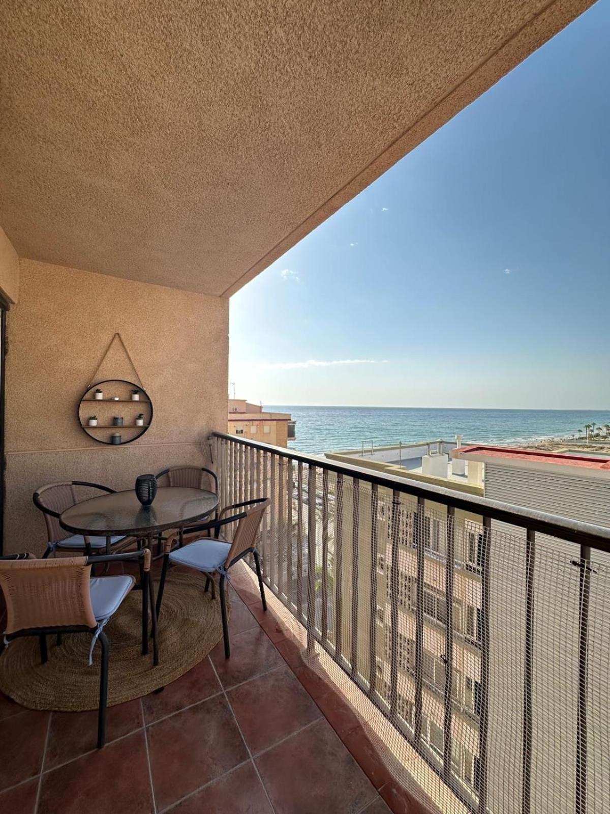 Apartment Torre Azafata Arenales del Sol
